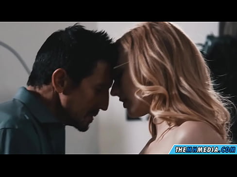 ❤️ Sessu romanticu cù una bionda slutty Pornografia dura à co.pornochaturbate.ru