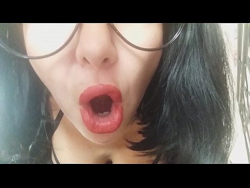 ❤️ Cari, a to matrigna ùn ti lascia micca andà à a scola oghje... Aghju bisognu di tè troppu... Pornografia dura à co.pornochaturbate.ru