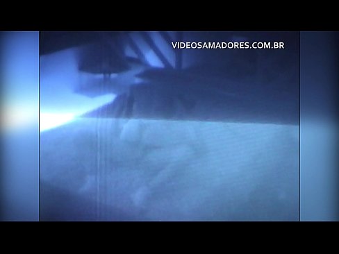 ❤️ U maritu filma a moglia chì scopa un vicinu è scopre chì hè un cornu Pornografia dura à co.pornochaturbate.ru